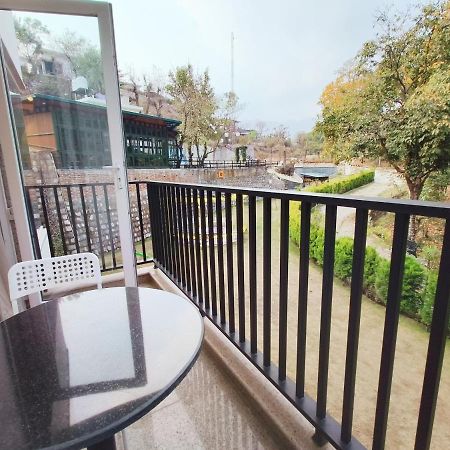 Ataraxia Crestmont Resort & Spa Dehradun Ngoại thất bức ảnh